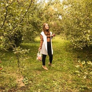 Meet your Posher, Hannah